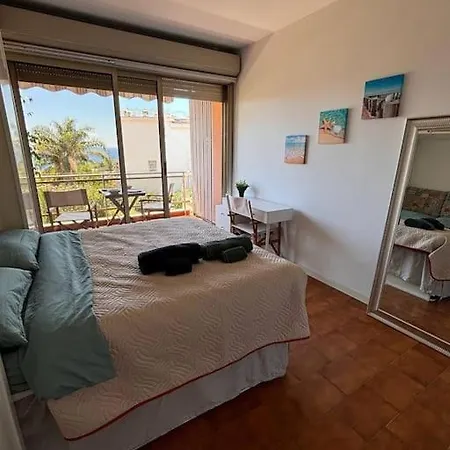Apartment Резиденция С Бассейном *